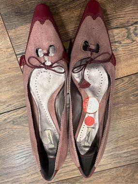 Garolini Women's Two-Tone Wine Suede Pointed Toe Loafers